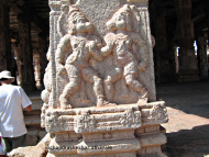 http://chandrashekhara.files.wordpress.com/2011/02/virupaksh-temple-wali-and-sugreeve-fight.jpg?w=190&h=142