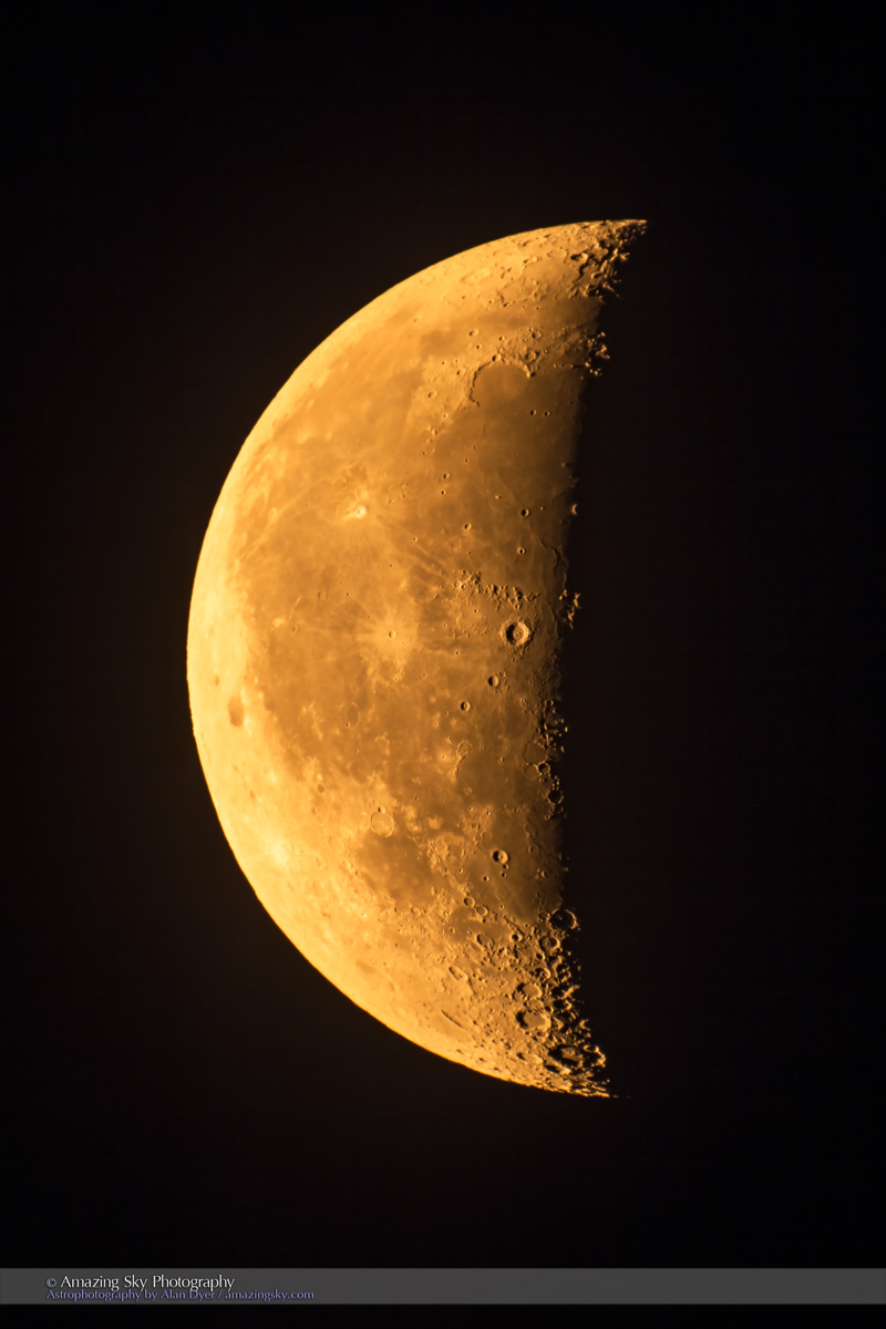 smoky-waning-crescent-moon-july-17-2017.jpg