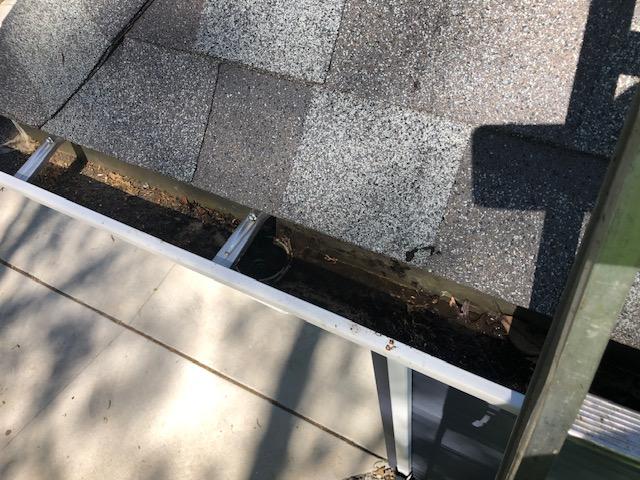 Gutter-Cleaning-Company-Baltimore-MD-21298.jpg