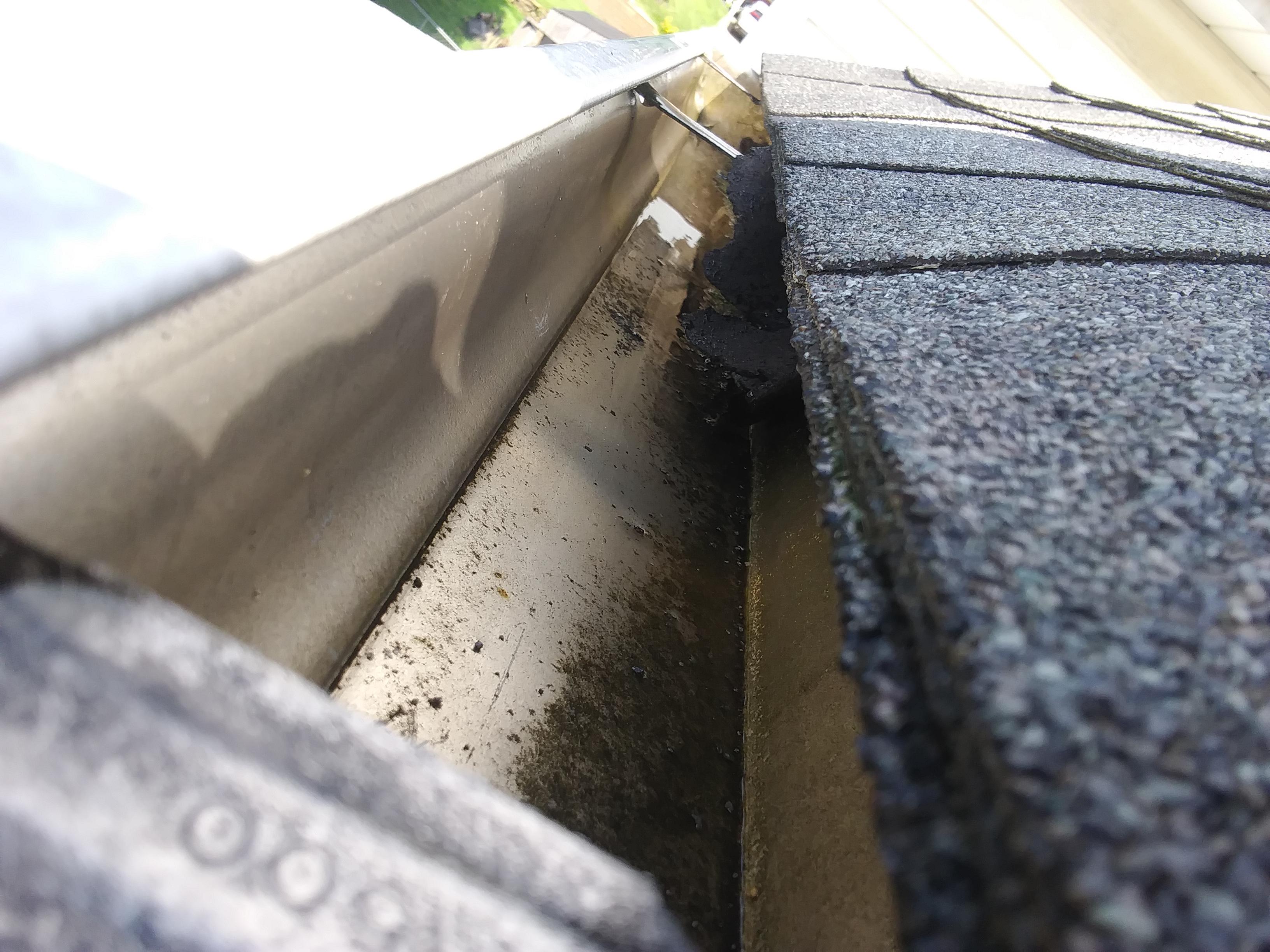 Gutter-and-downspout-cleaning-Jefferson.jpg