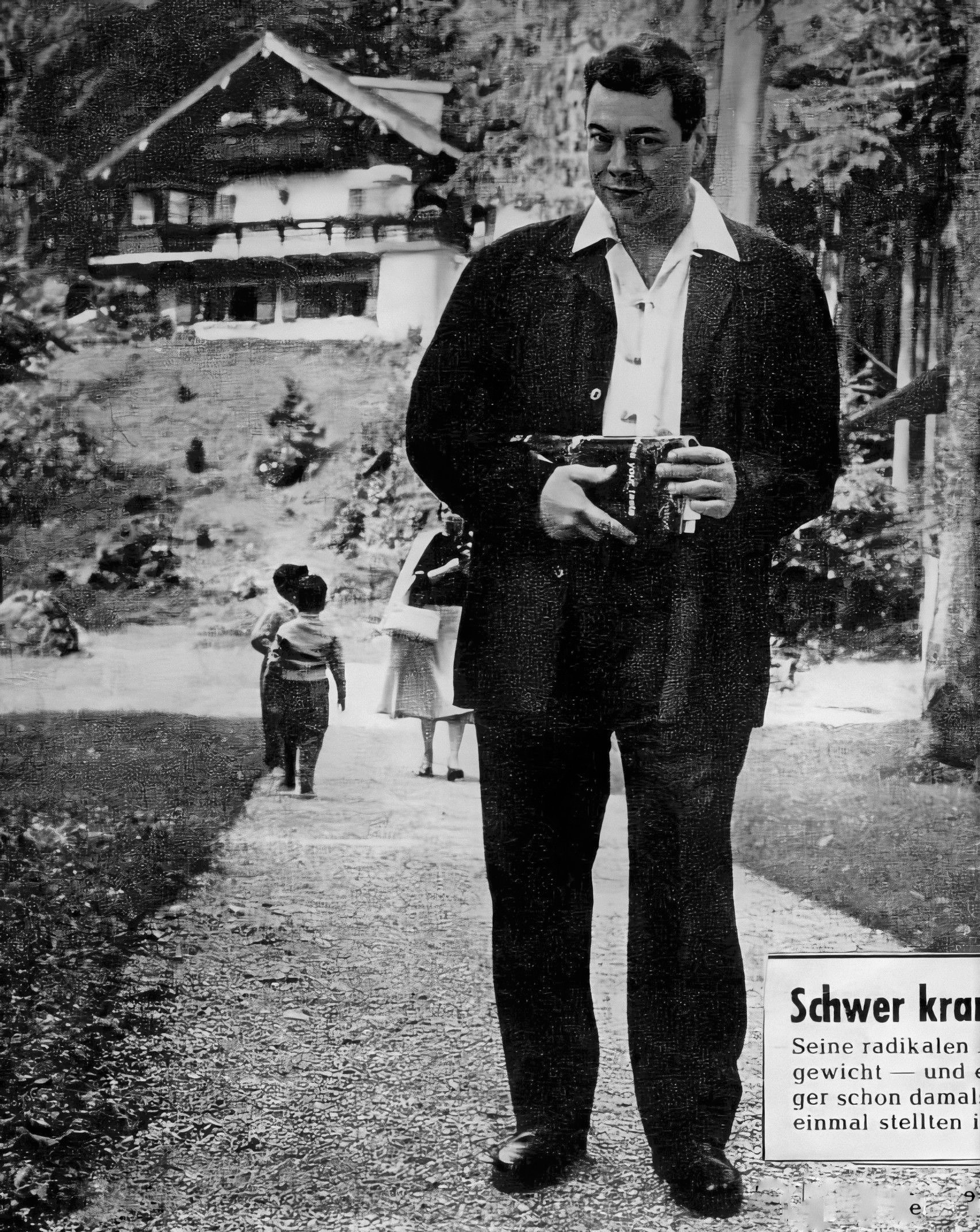 Mario in Walchensee 1958.jpg