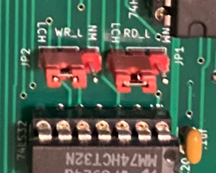 A close-up of a circuit board

Description automatically generated with medium confidence
